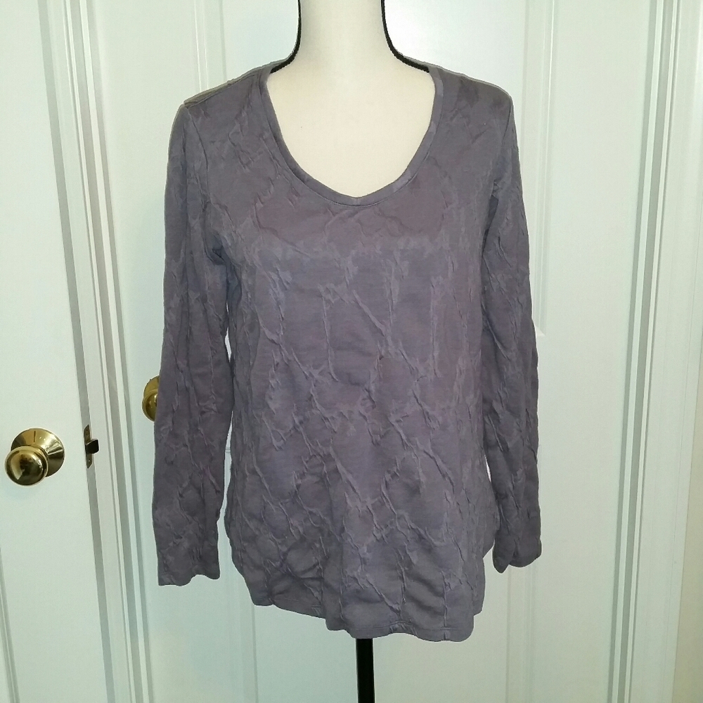 Ruched long sleeve blouse. Gray.
